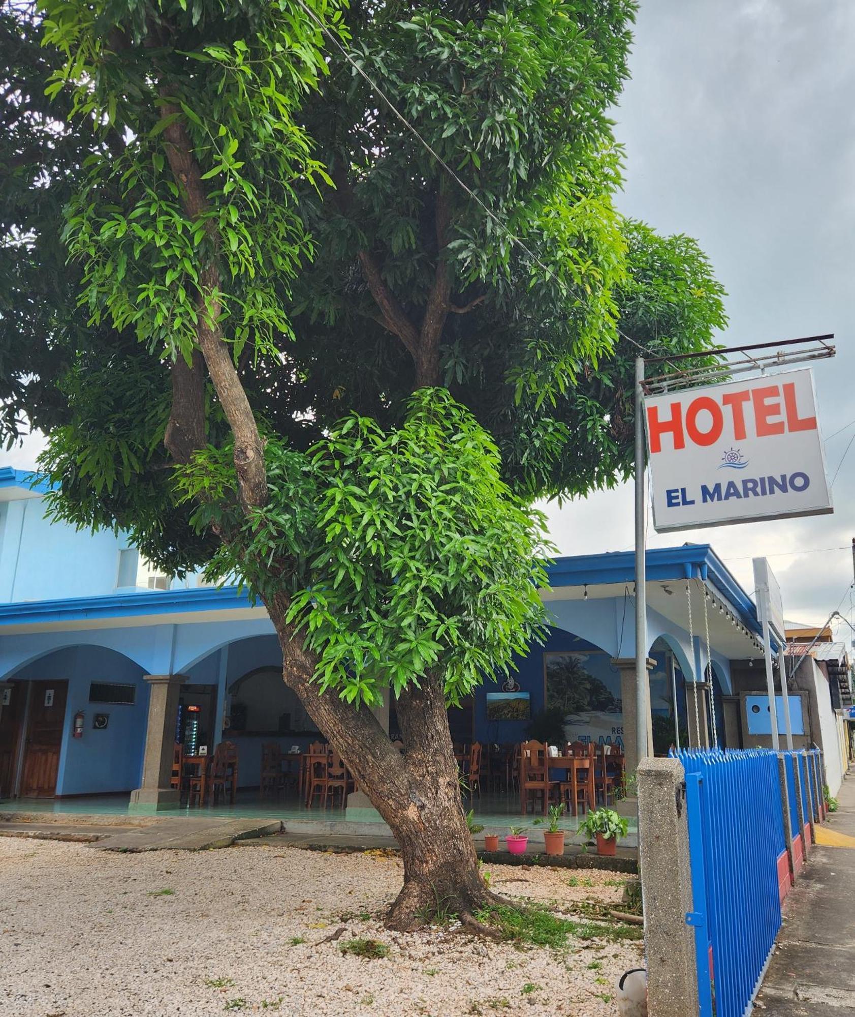 Hotel Y Restaurante El Marino Santa Cruz  Exterior photo
